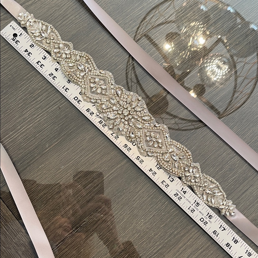 Bridal Dress Belt Silver Rhinestone Crystal with Faux Pearls & Grey Ribbon - Picture 8 of 17